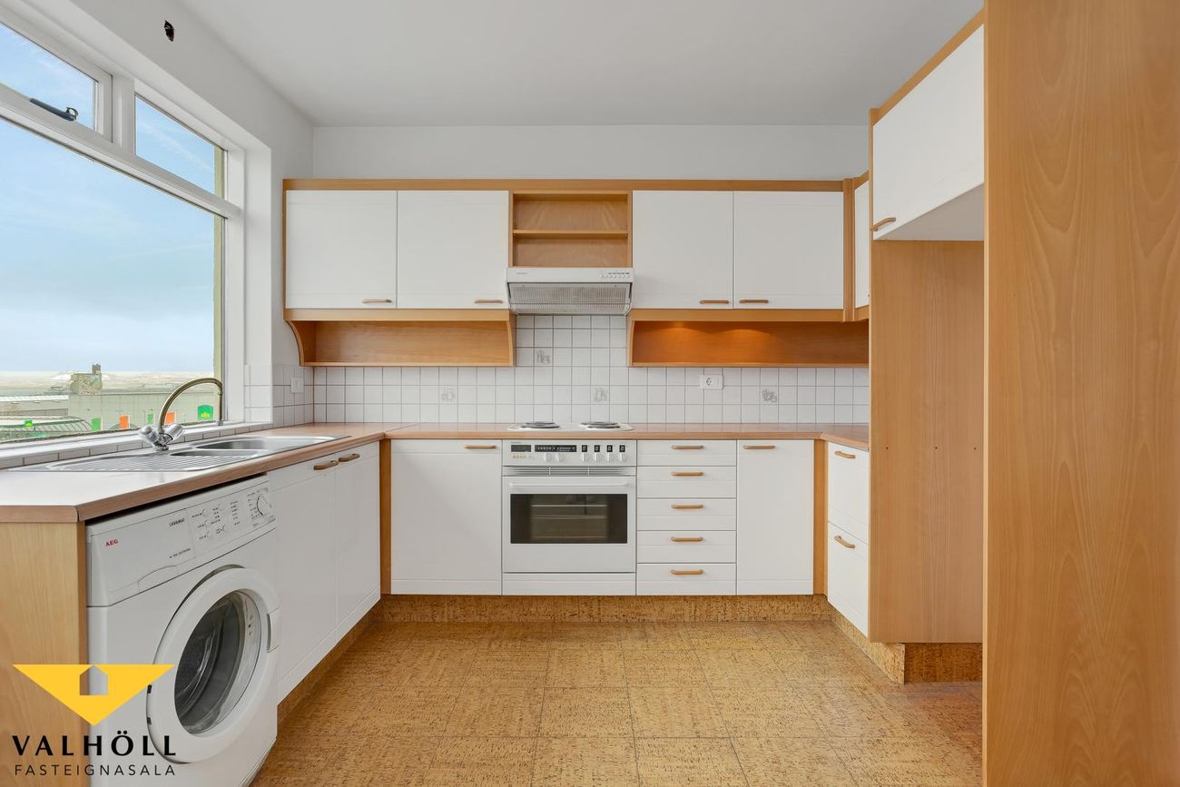 Kleppsvegur 50, 105 Reykjavík