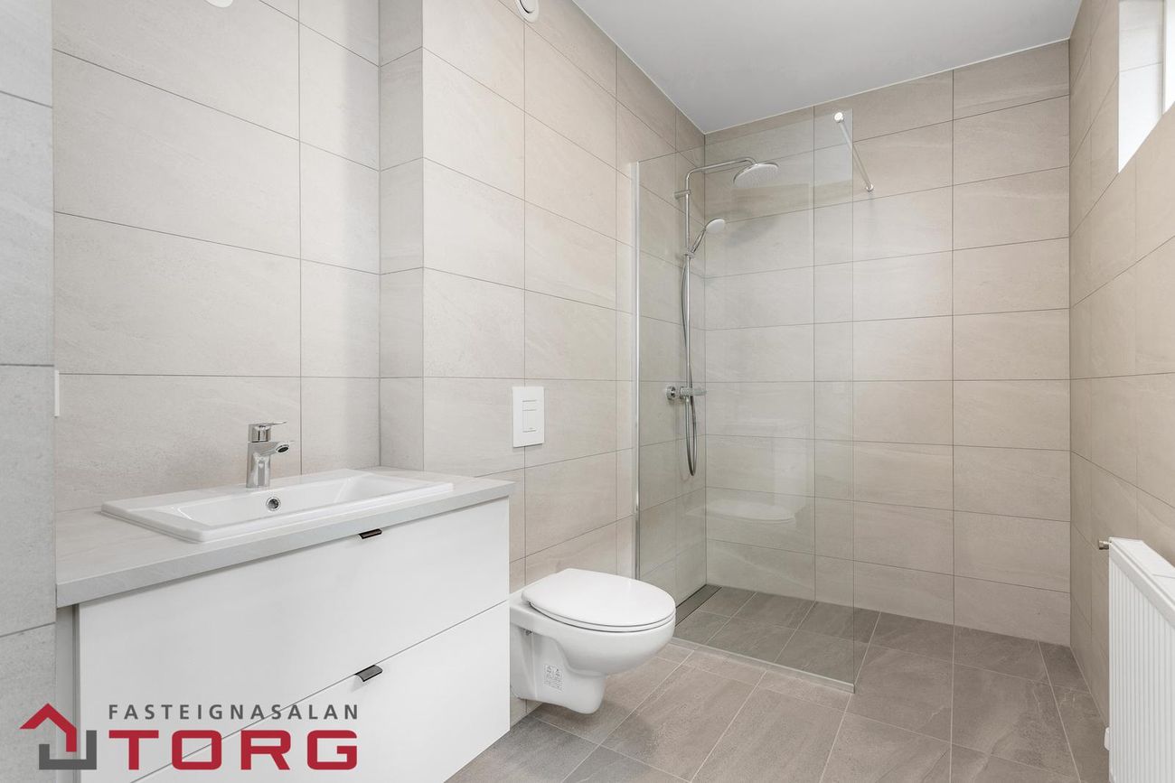 Áshamar 20 - 0401, 221 Hafnarfjörður