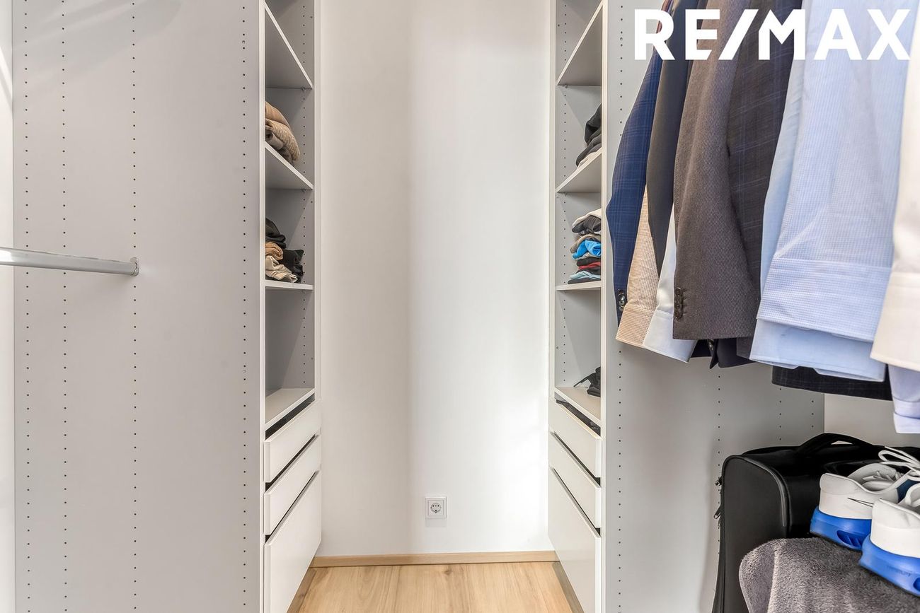 Naustavör 11, 200 Kópavogur