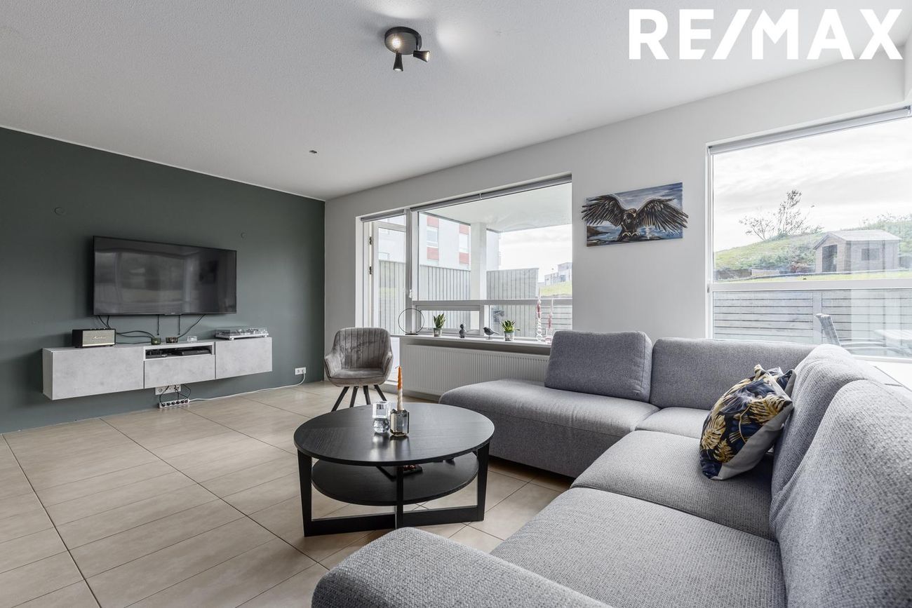 Ásakór 1, 203 Kópavogur