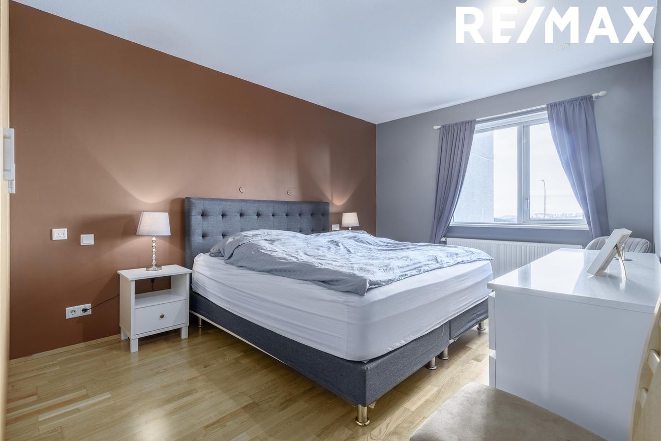 Ásakór 1, 203 Kópavogur