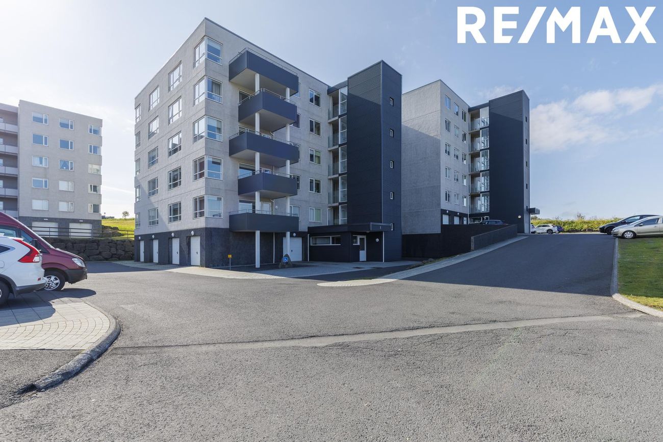 Ásakór 1, 203 Kópavogur