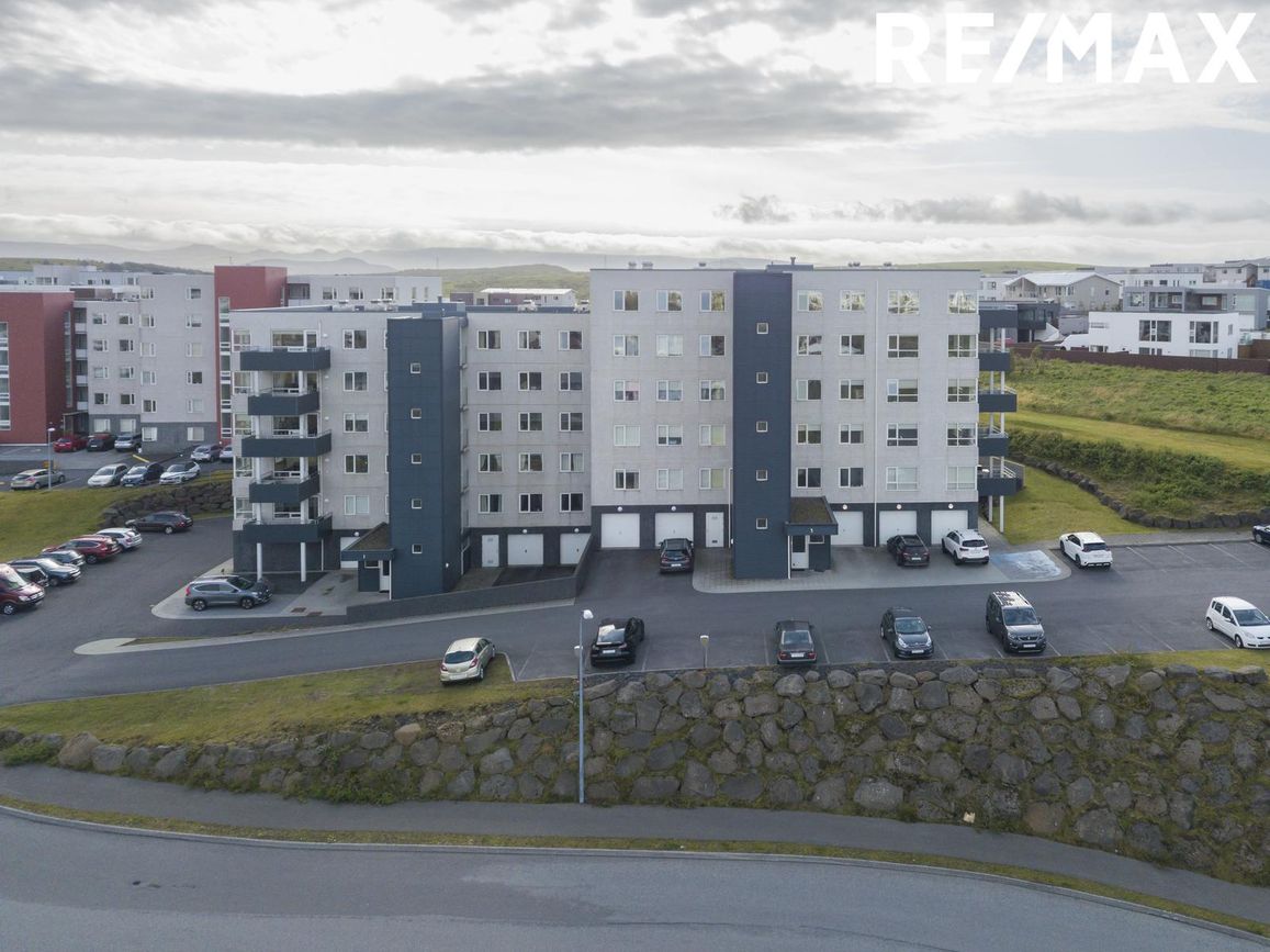 Ásakór 1, 203 Kópavogur