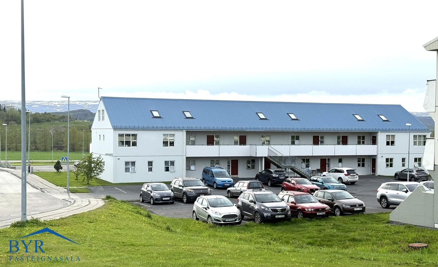 Miðvangur 18, 700 Fljóts