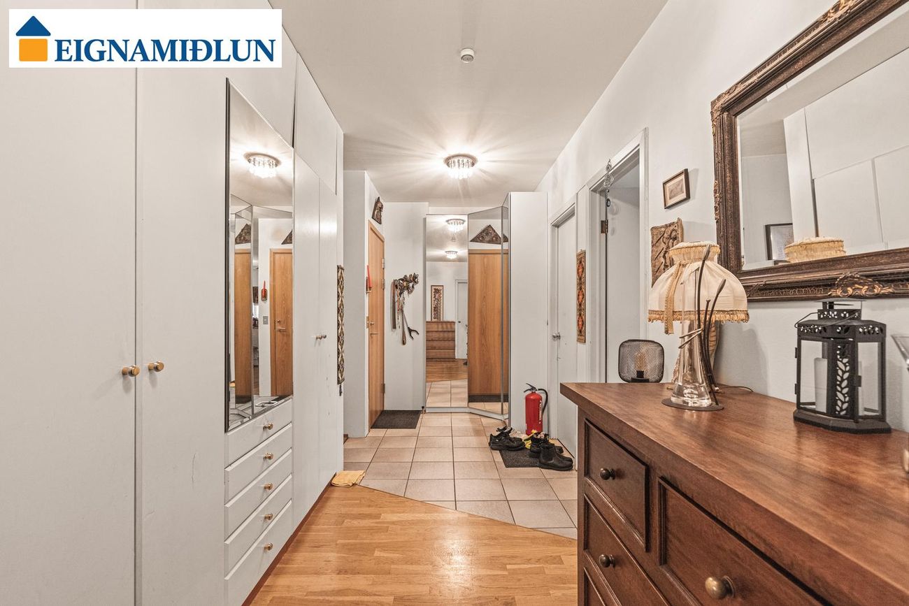 Jörfabakki 24 - 0302, 109 Reykjavík