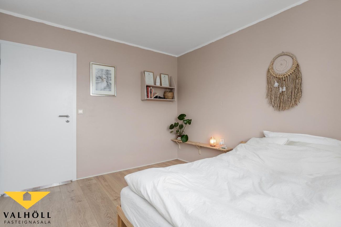 Álftamýri 16, 108 Reykjavík