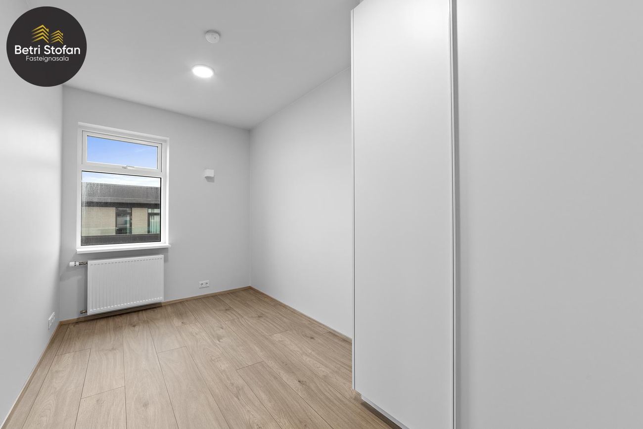 Fálkahlíð 5 - 0509, 102 Reykjavík