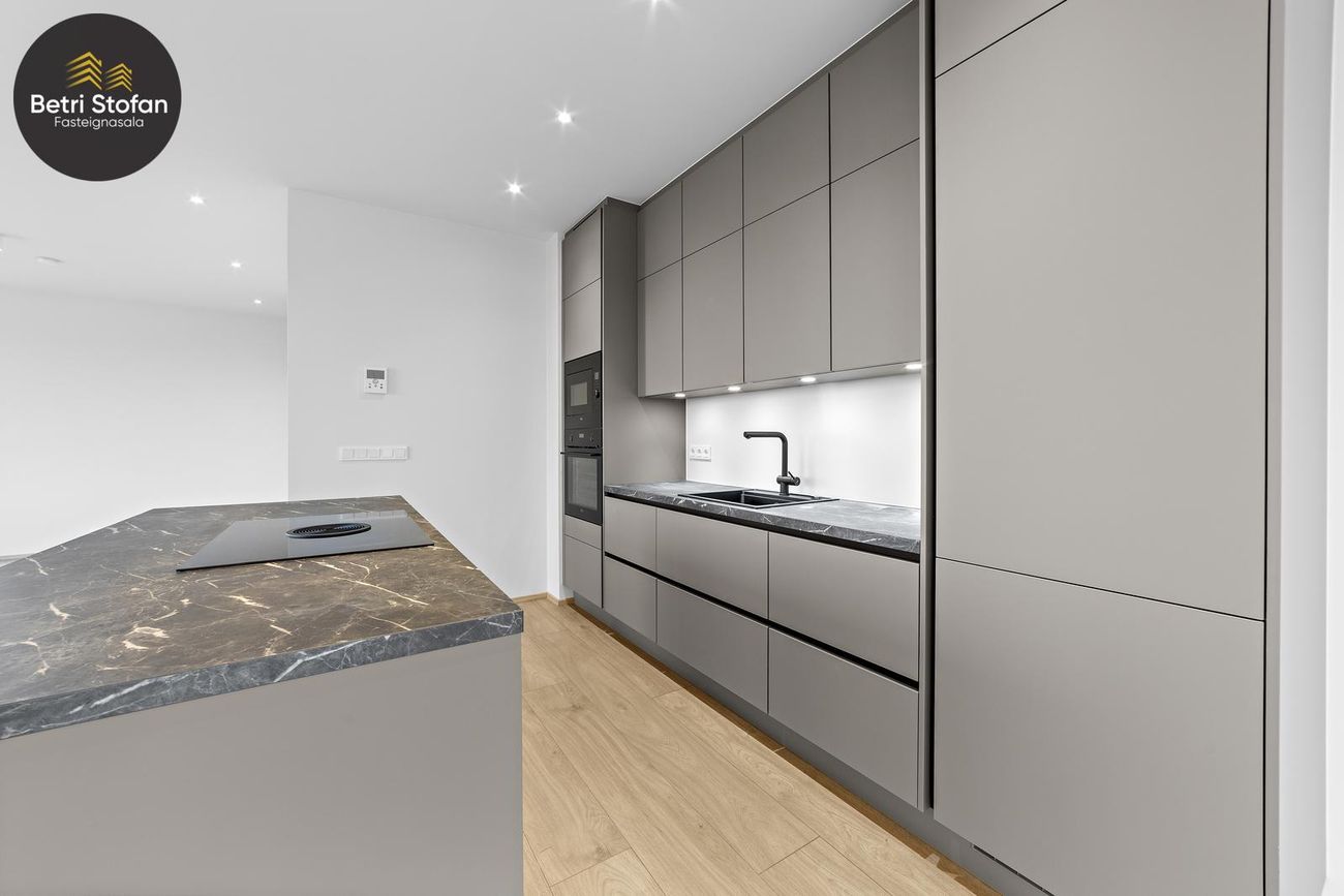 Fálkahlíð 5 - 0509, 102 Reykjavík