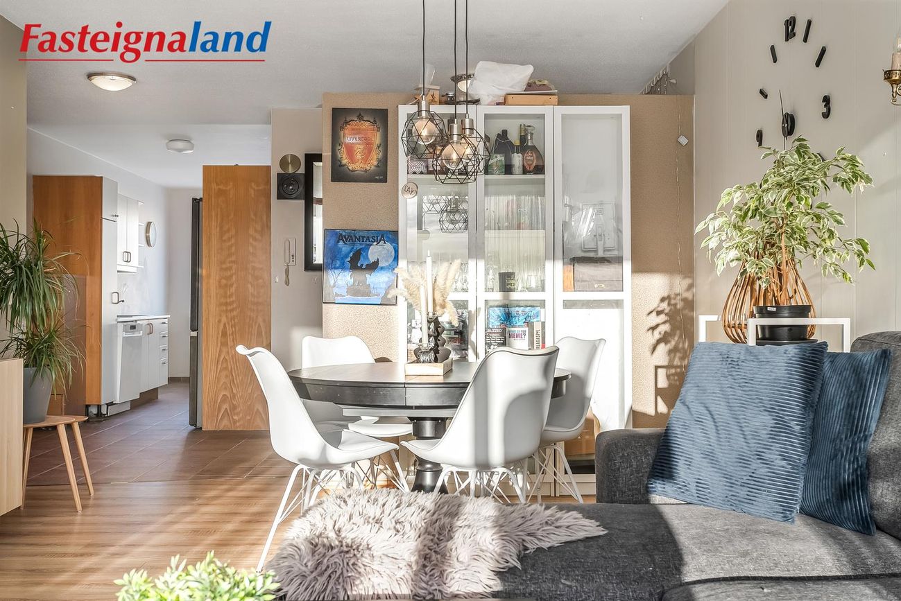 Flúðasel 61, 109 Reykjavík