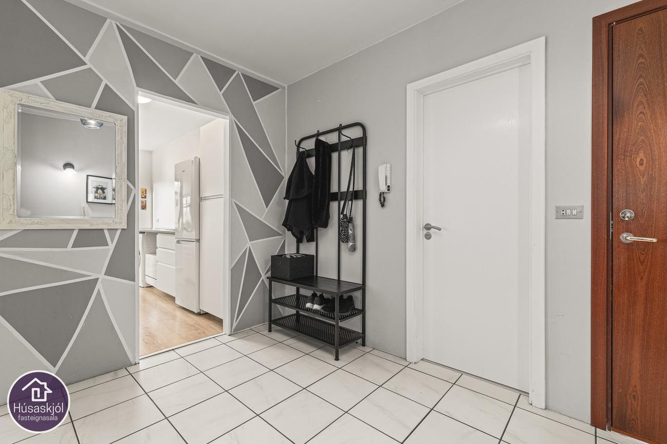 Eyjabakki 5, 109 Reykjavík