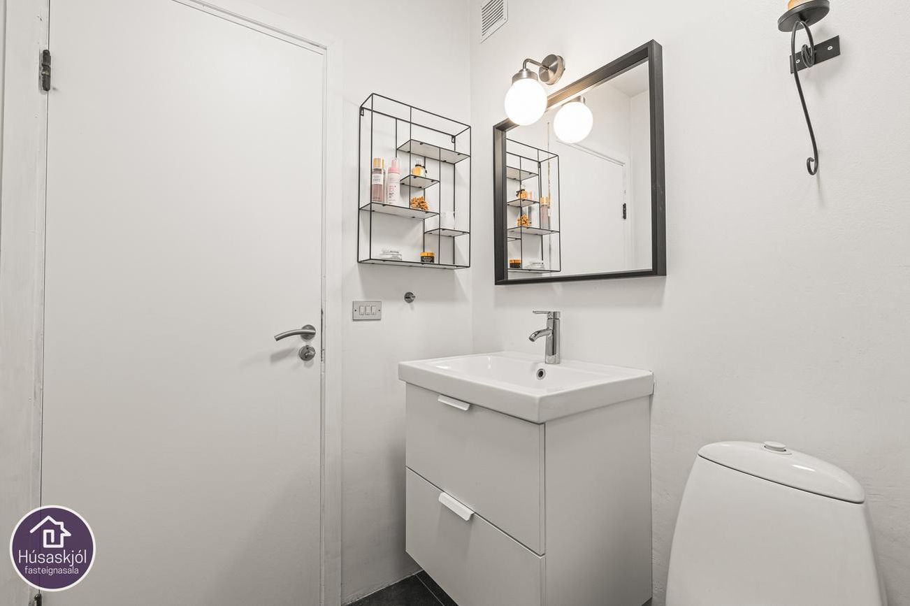 Eyjabakki 5, 109 Reykjavík