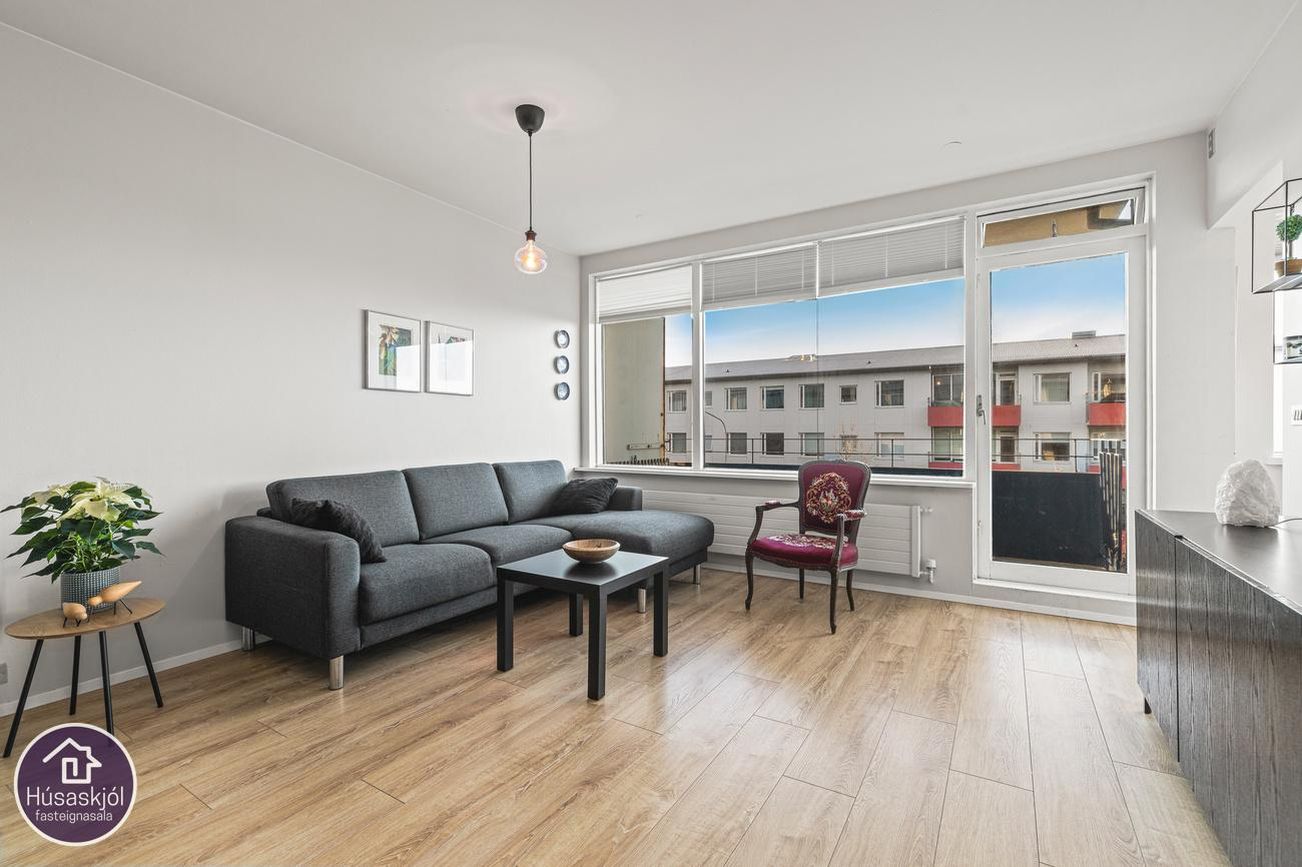 Eyjabakki 5, 109 Reykjavík