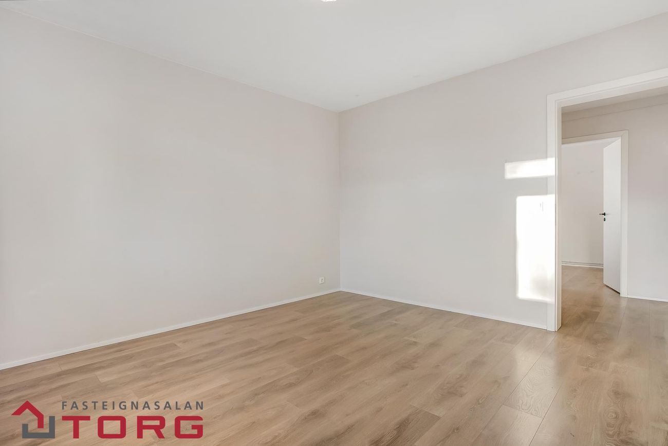 Hringbraut 99 - 0102, 101 Reykjavík