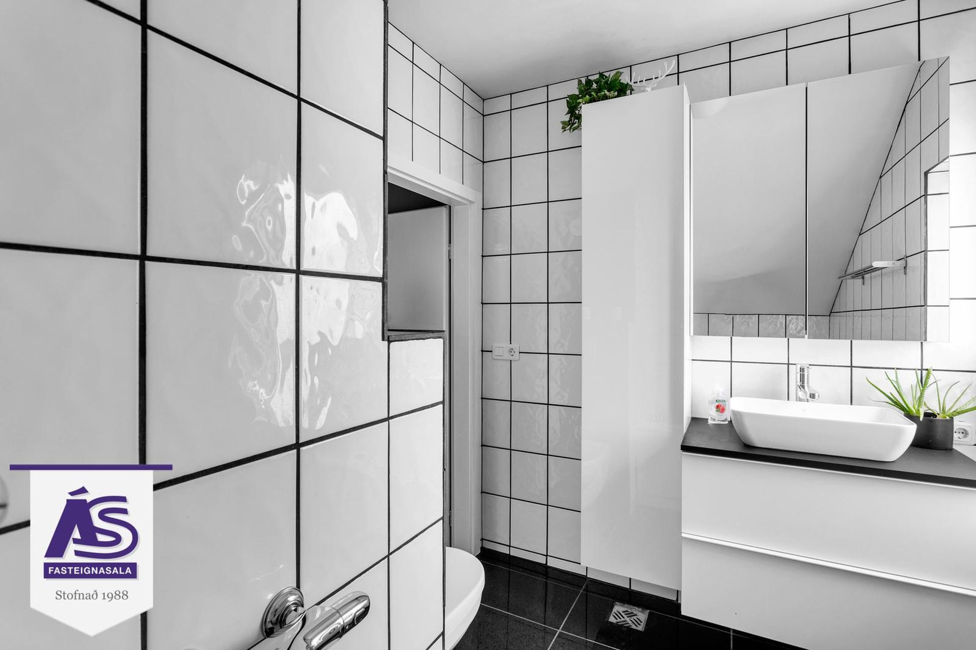 Hringbraut 59, 230 Reykjanesbær