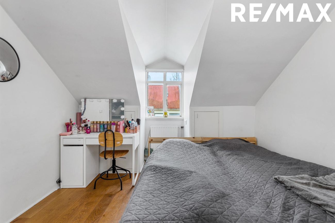 Grettisgata 80, 101 Reykjavík
