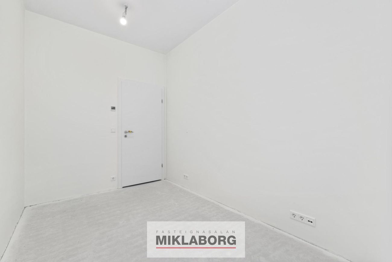 Ánanaust 3, 101 Reykjavík
