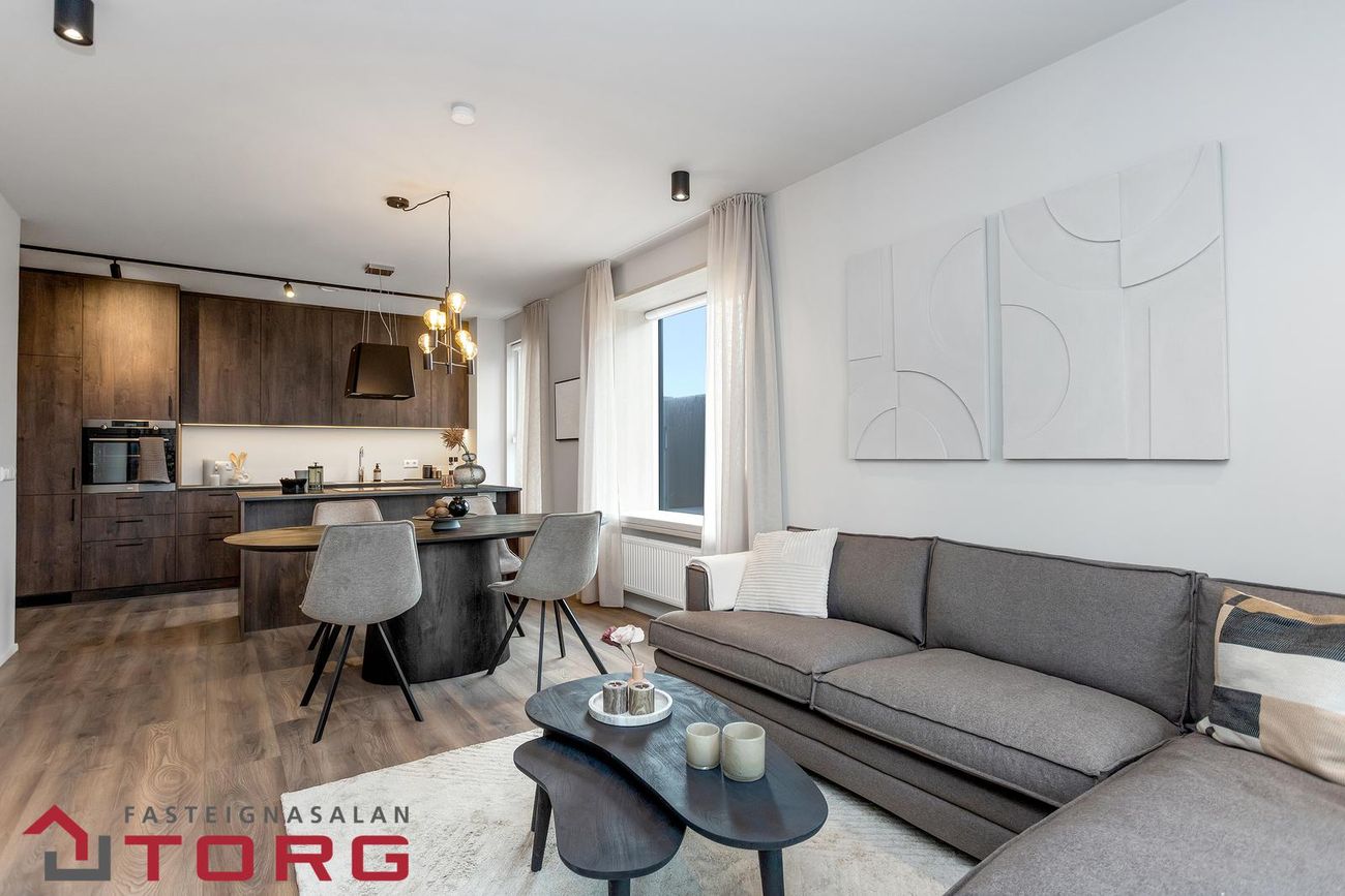 Áshamar 42 - 0506, 221 Hafnarfjörður