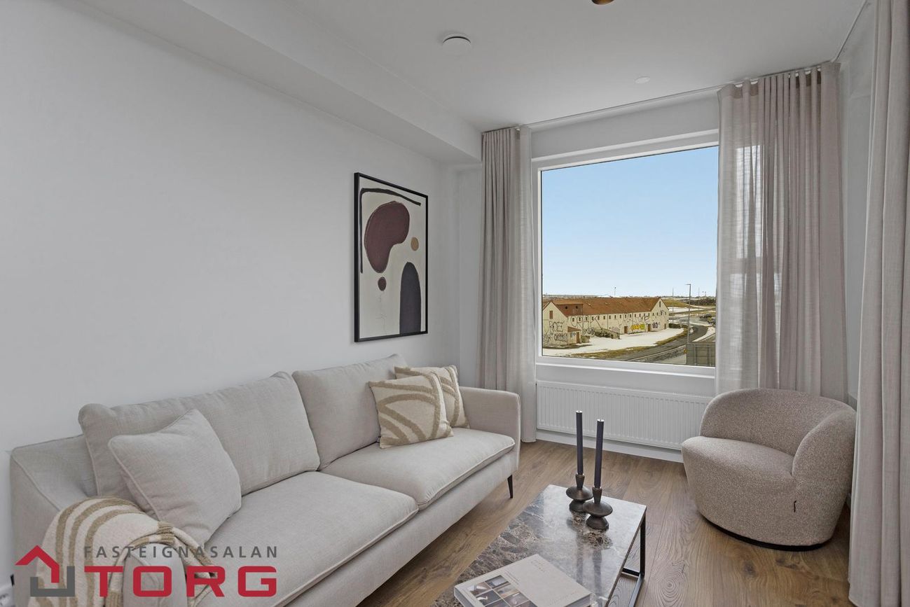 Vetrarbraut 2B - 0308, 210 Garðabær