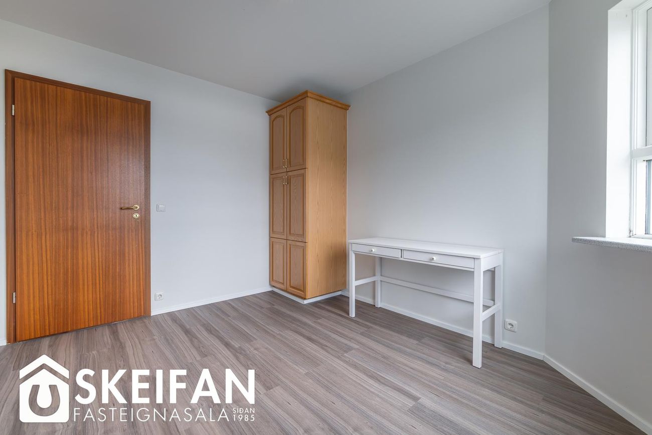 Barðastaðir 21 - 0203, 112 Reykjavík