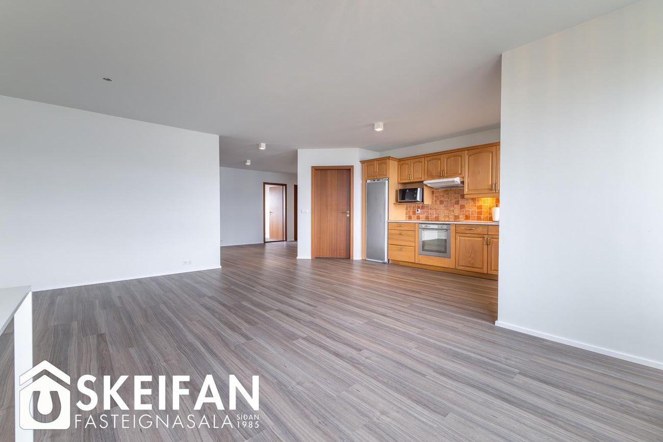 Barðastaðir 21 - 0203, 112 Reykjavík