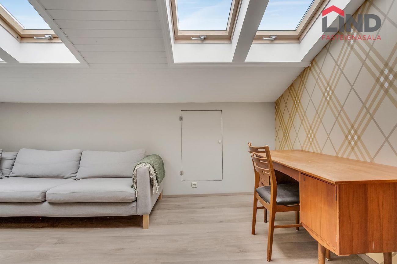 Kaplaskjólsvegur 27, 107 Reykjavík