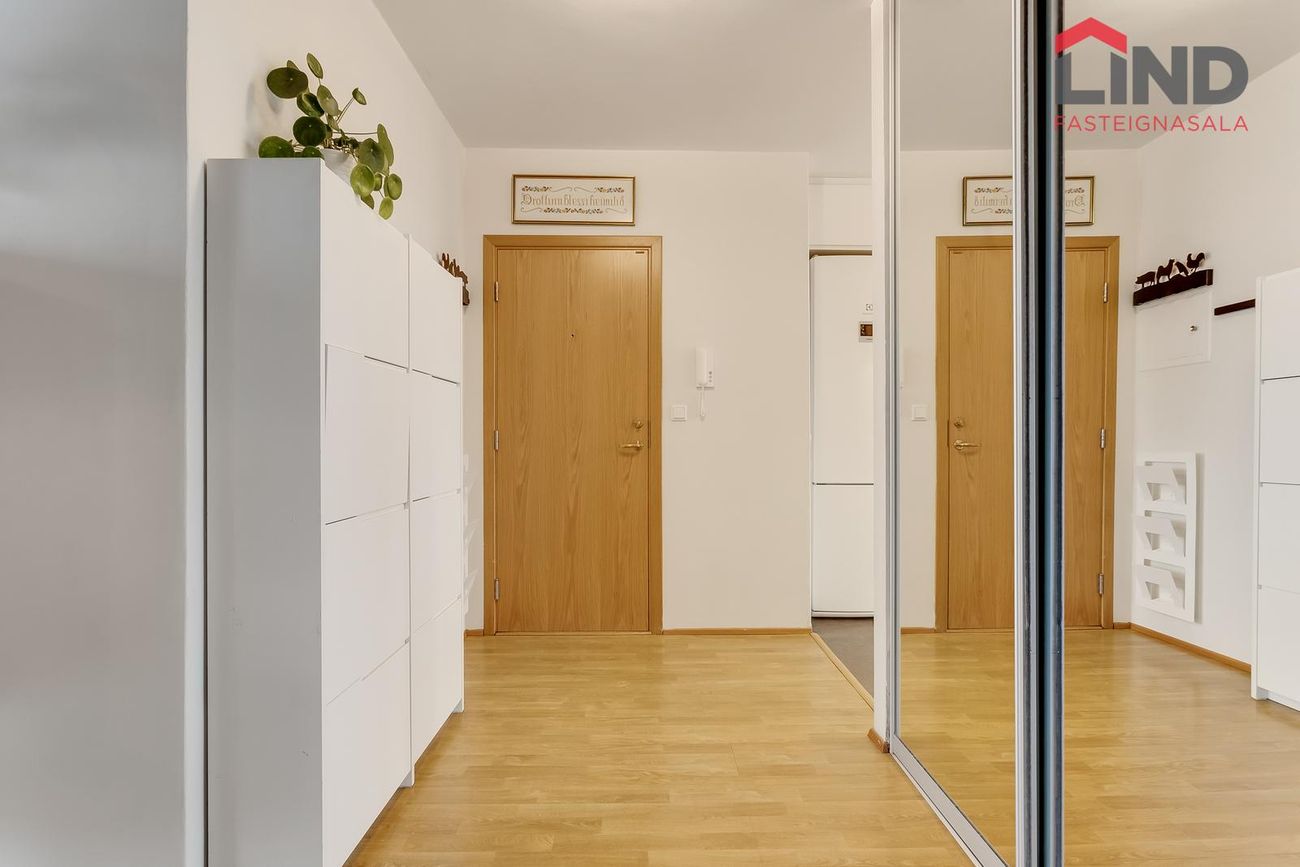 Kaplaskjólsvegur 27, 107 Reykjavík