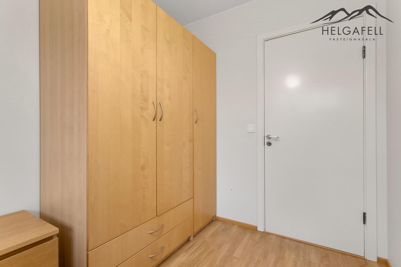 Hlíðarhjalli 14, 200 Kópavogur
