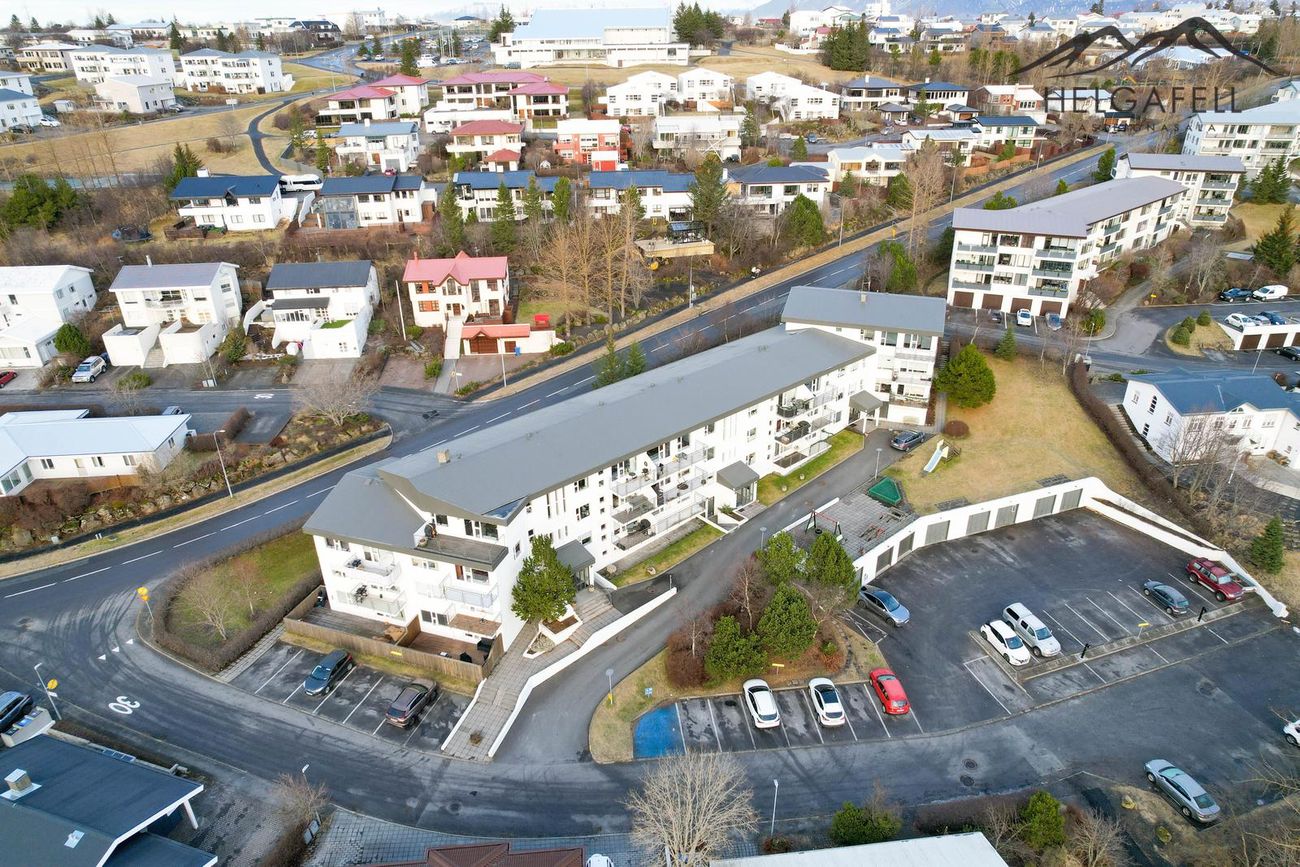 Hlíðarhjalli 14, 200 Kópavogur