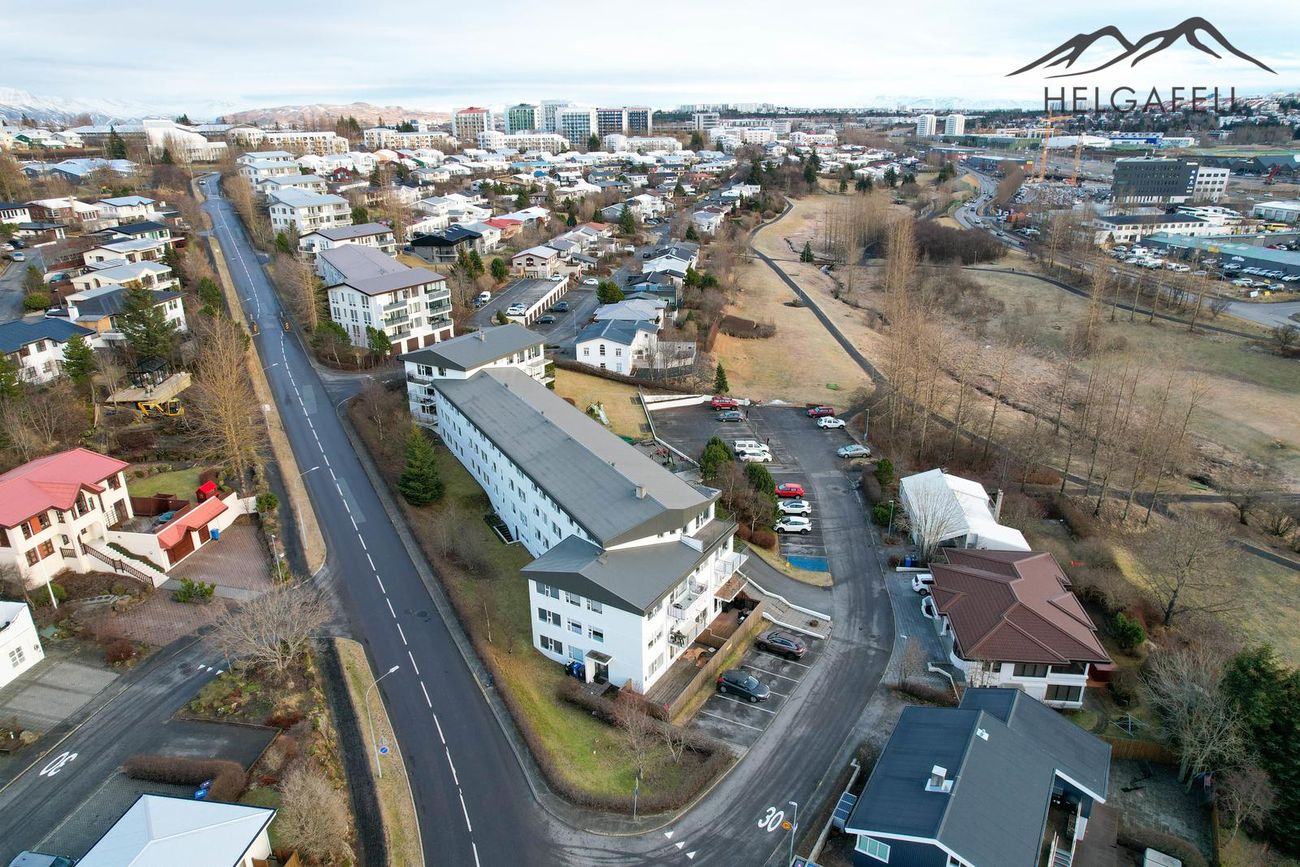 Hlíðarhjalli 14, 200 Kópavogur