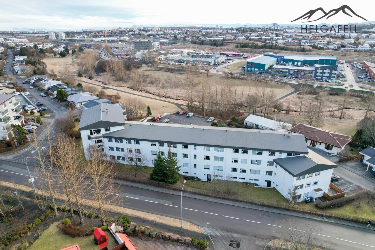 Hlíðarhjalli 14, 200 Kópavogur