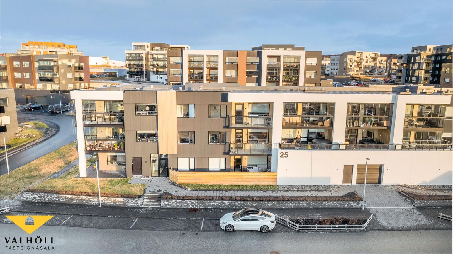 Hraungata 25, 210 Garðabær