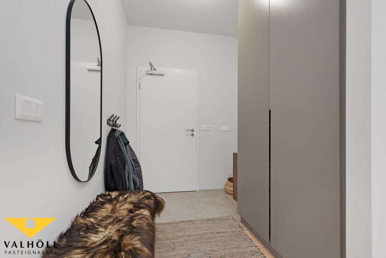 Hraungata 25, 210 Garðabær