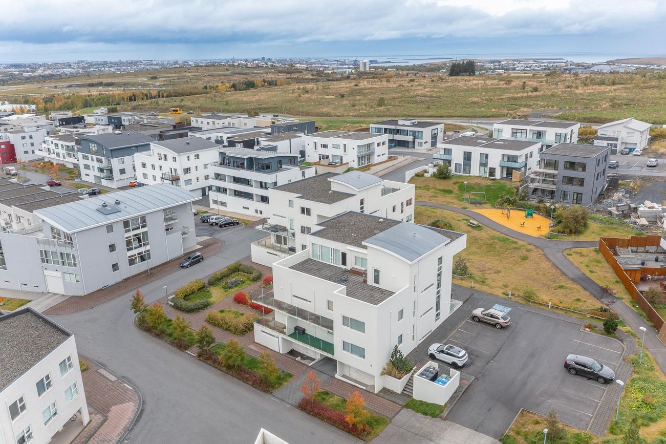 Friggjarbrunnur 5, 113 Reykjavík