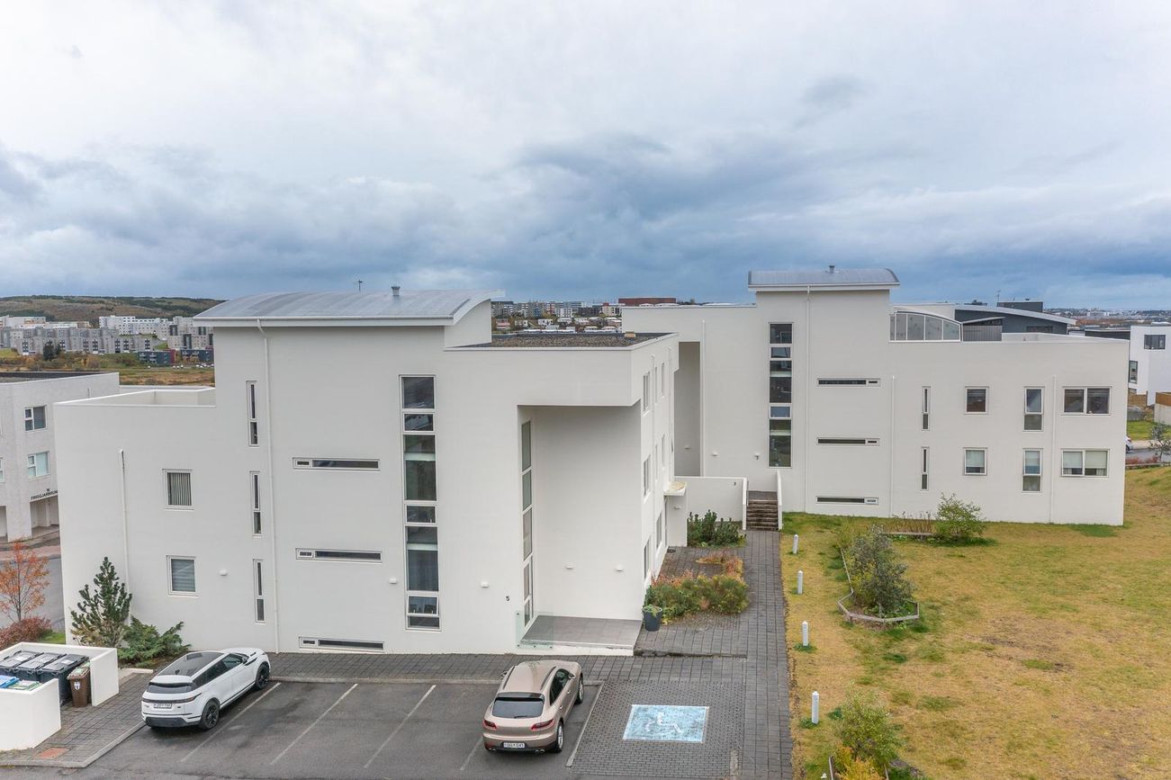 Friggjarbrunnur 5, 113 Reykjavík