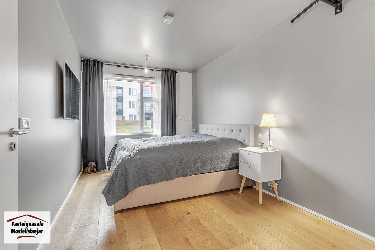 Uglugata 2, 270 Mosfellsbær