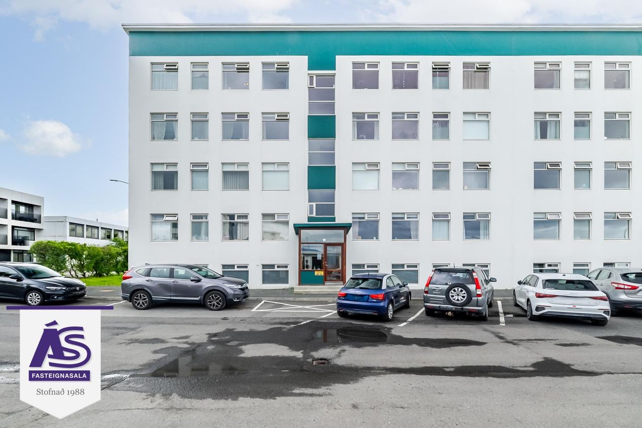 Álftamýri 2 - 0401, 108 Reykjavík
