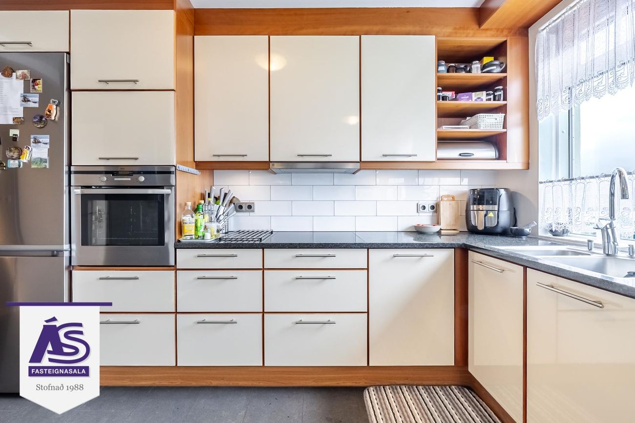 Álftamýri 2 - 0401, 108 Reykjavík