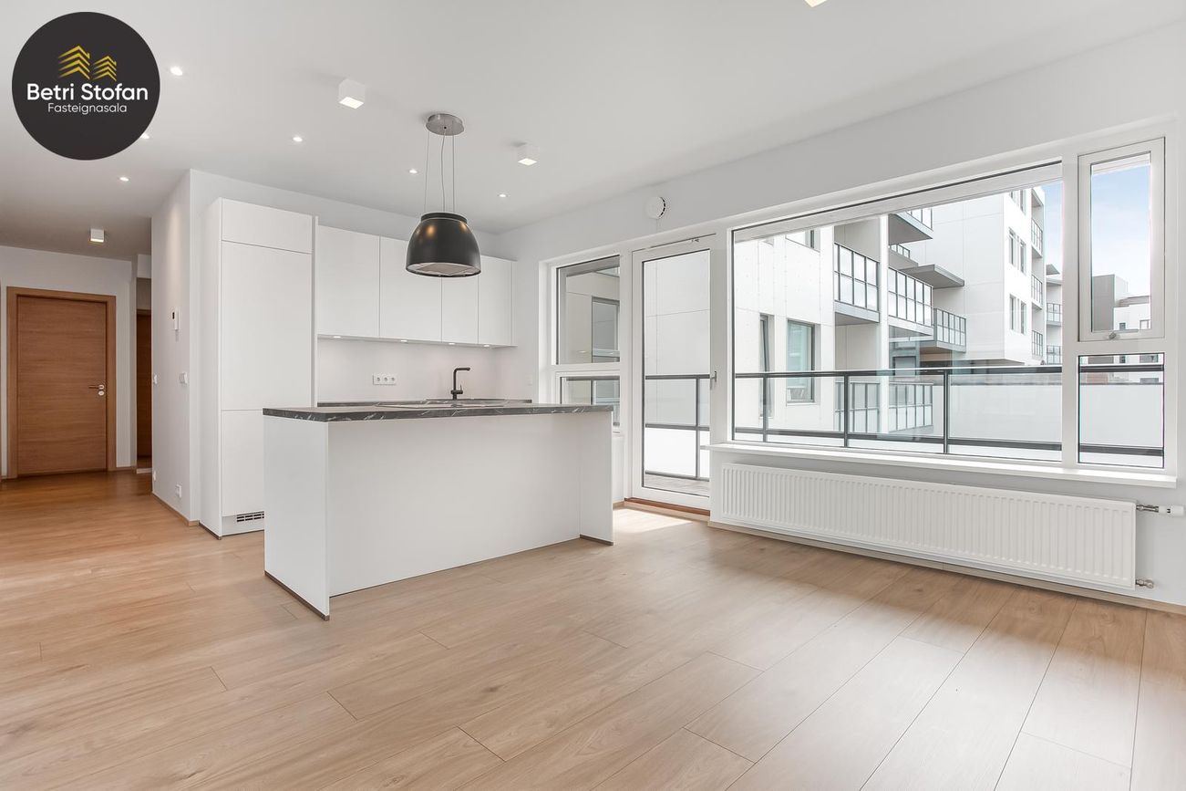 Smyrilshlíð 18, 102 Reykjavík