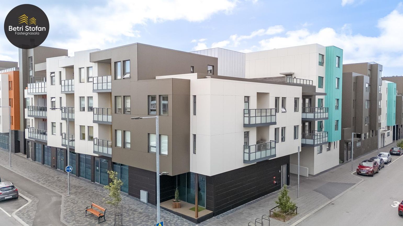 Smyrilshlíð 18, 102 Reykjavík