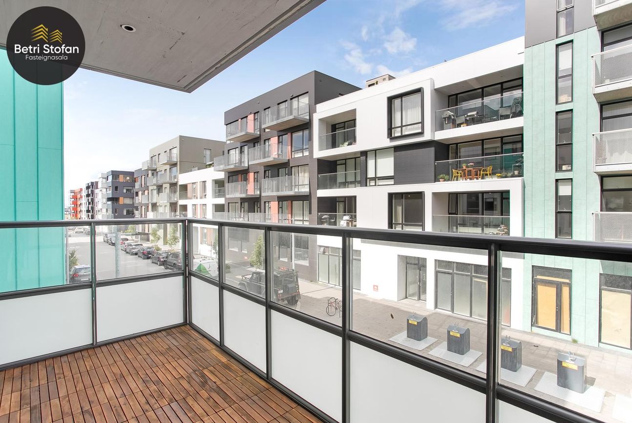 Smyrilshlíð 18, 102 Reykjavík