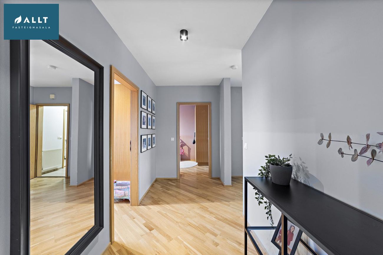 Skólabraut 7 - 0102, 260 Reykjanesbær