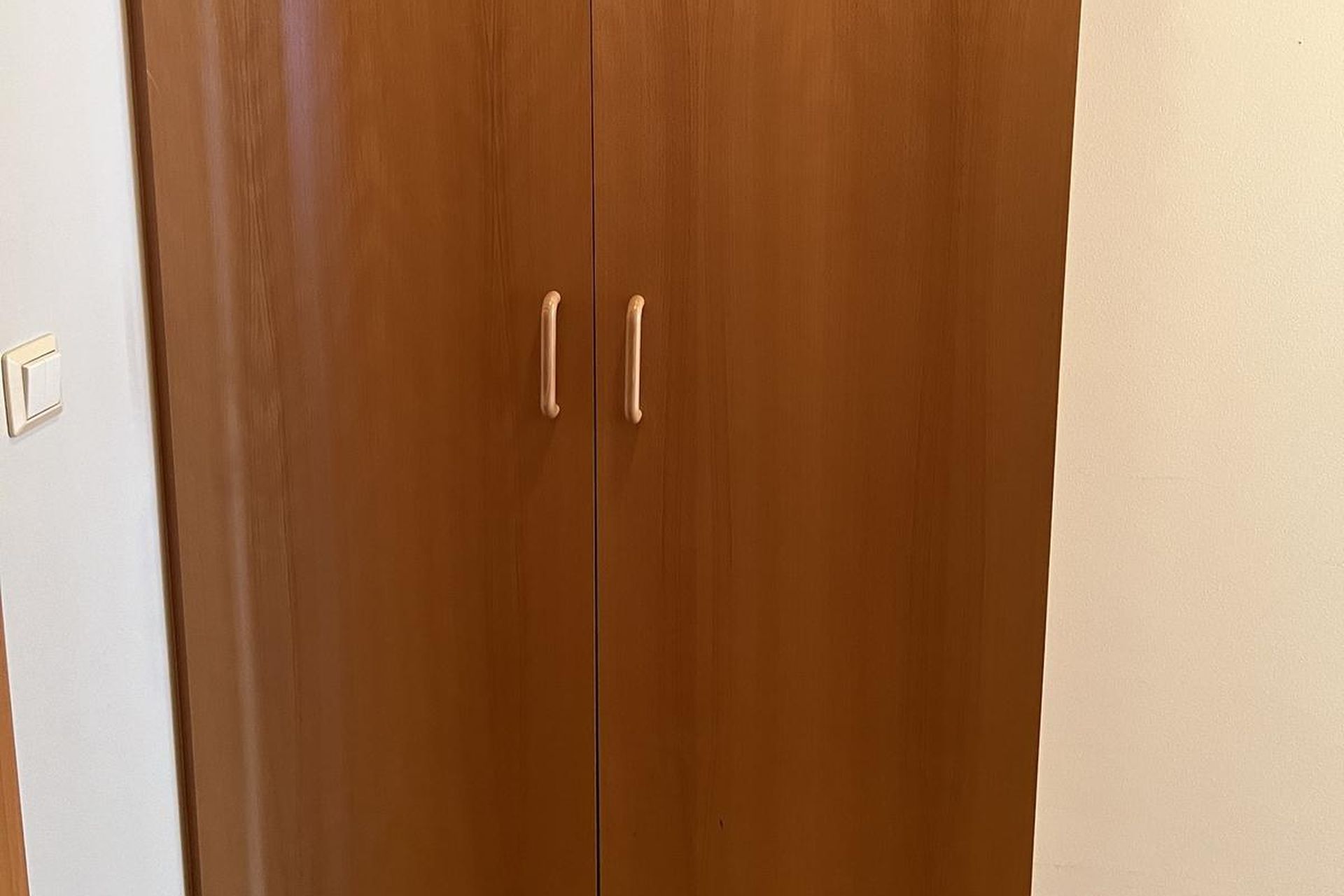 Kirkjuvegur 1, 230 Reykjanesbær