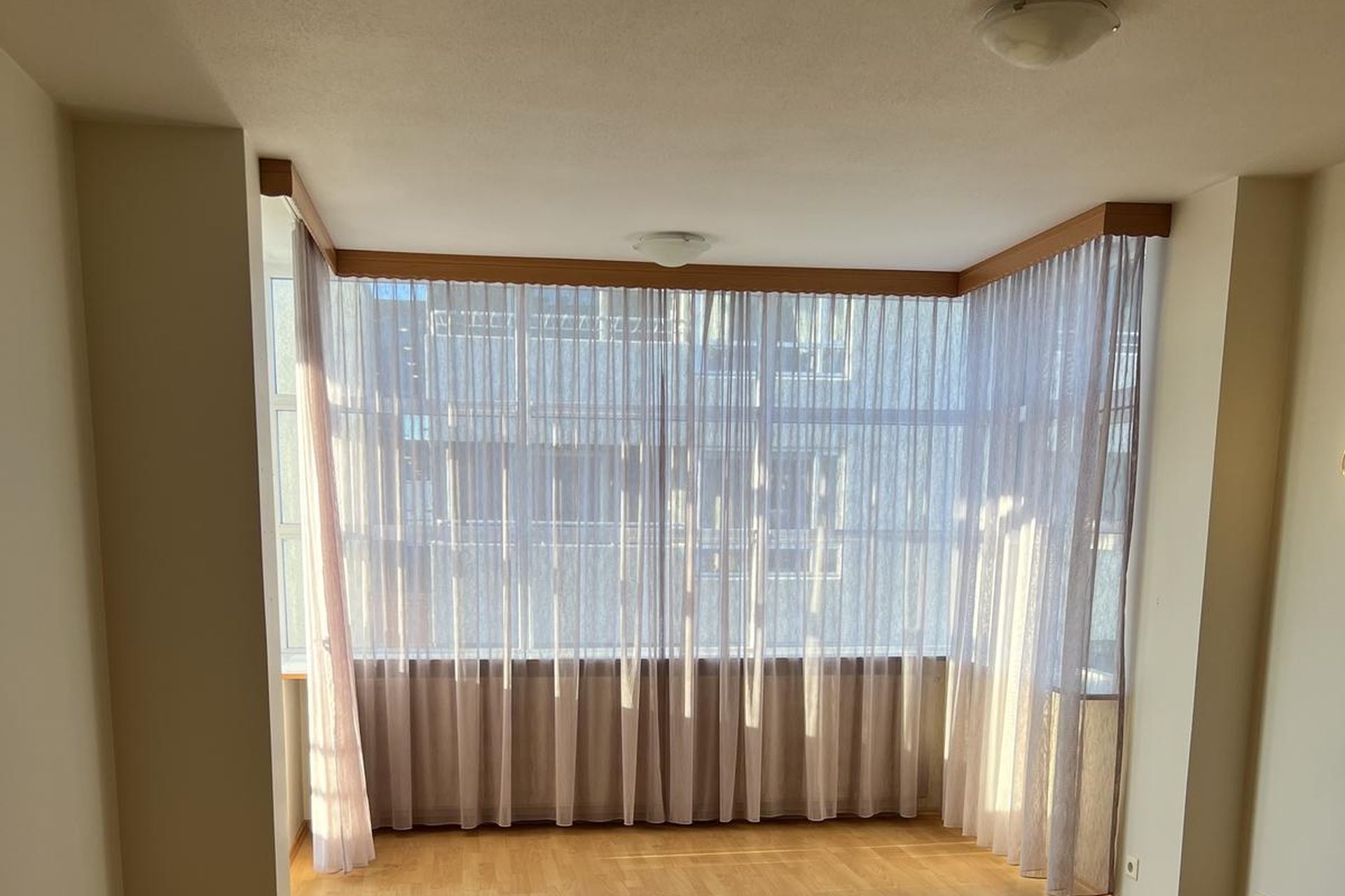 Kirkjuvegur 1, 230 Reykjanesbær