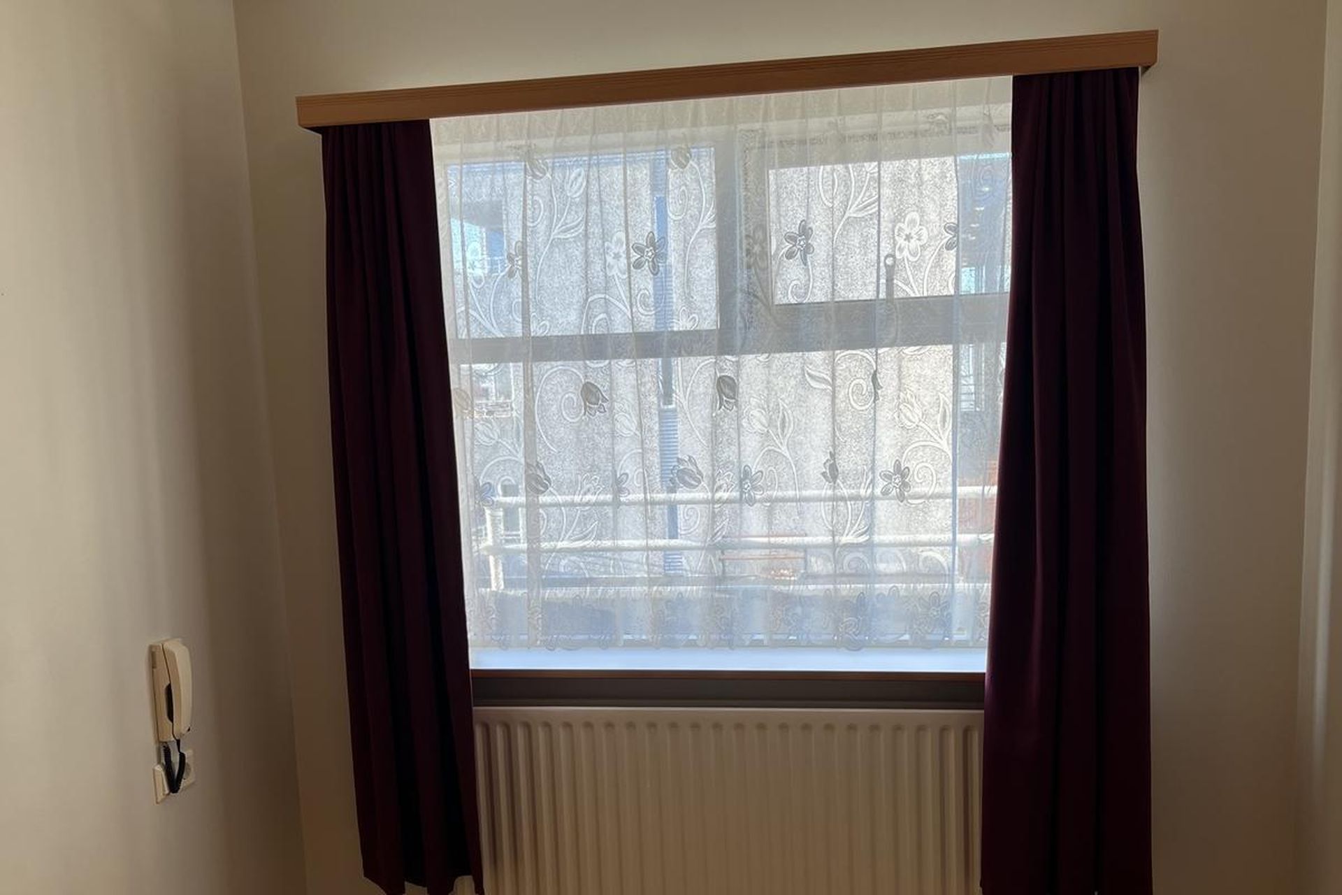 Kirkjuvegur 1, 230 Reykjanesbær