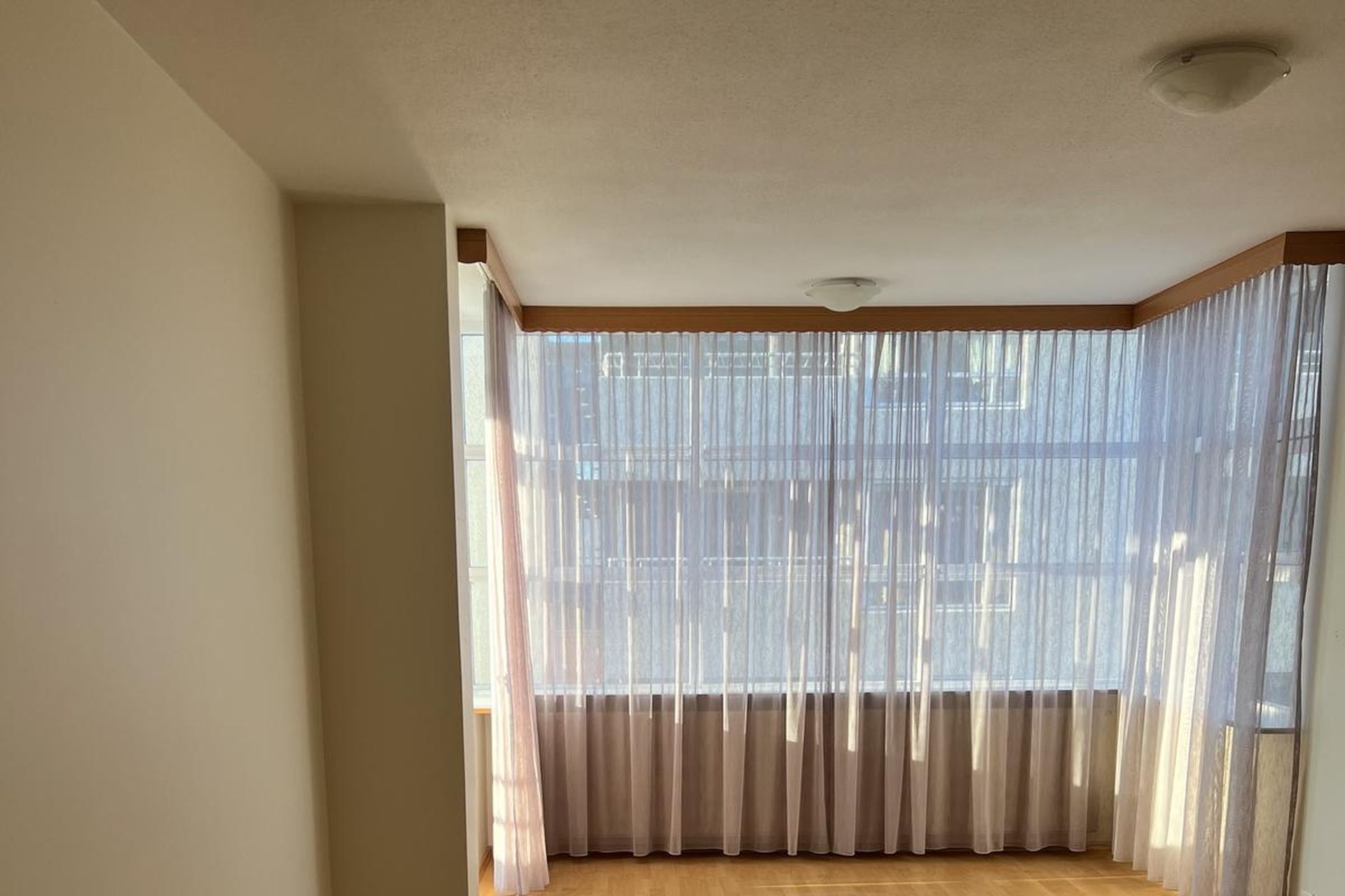 Kirkjuvegur 1, 230 Reykjanesbær