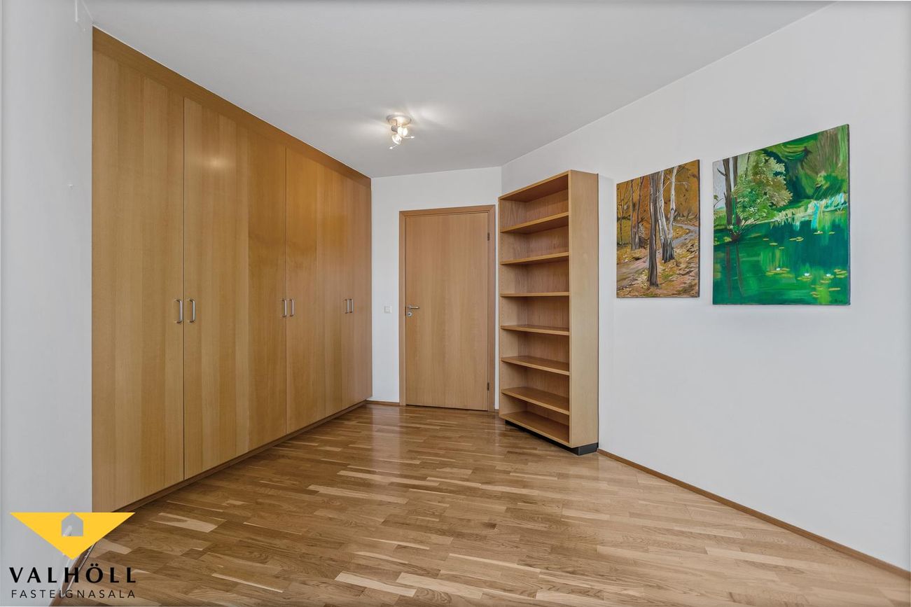 Kleppsvegur 62, 104 Reykjavík