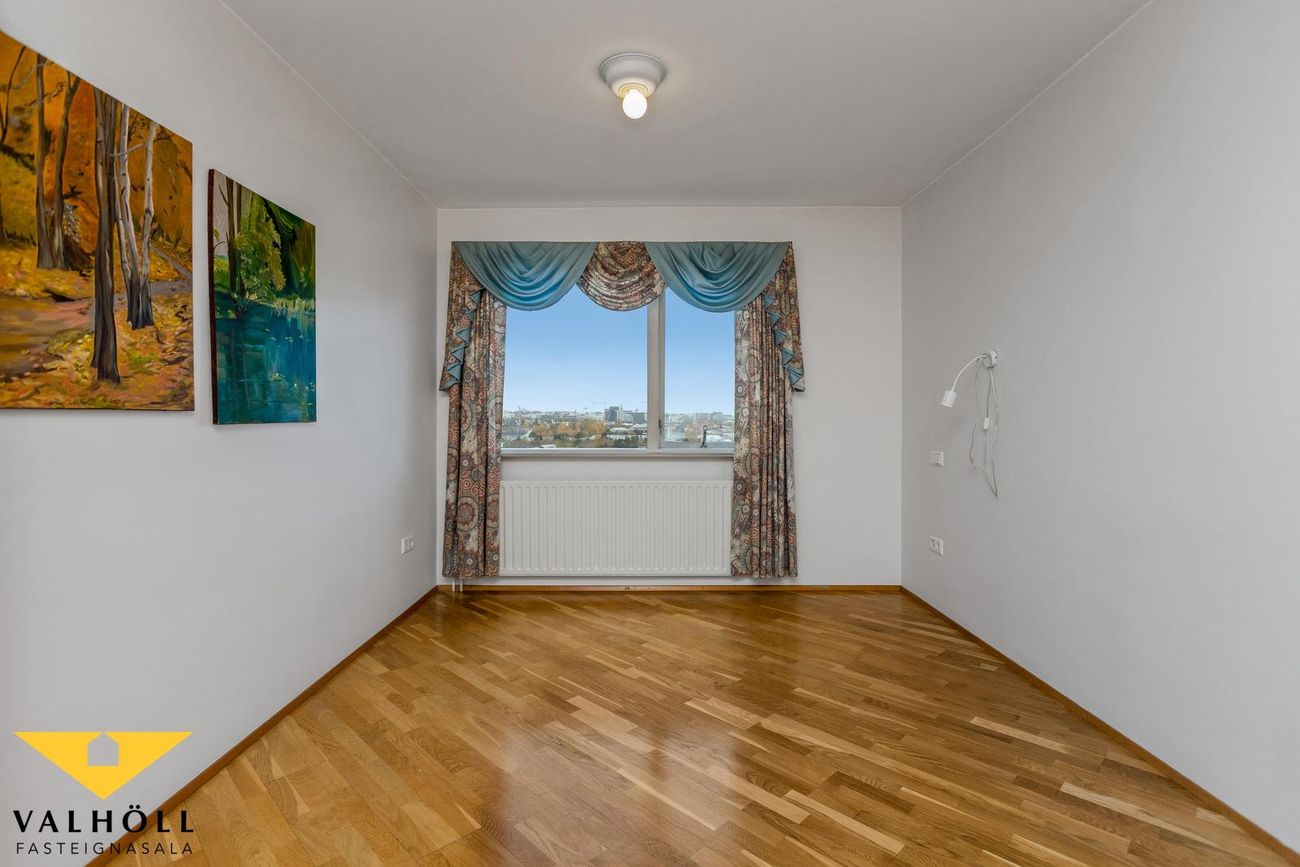 Kleppsvegur 62, 104 Reykjavík