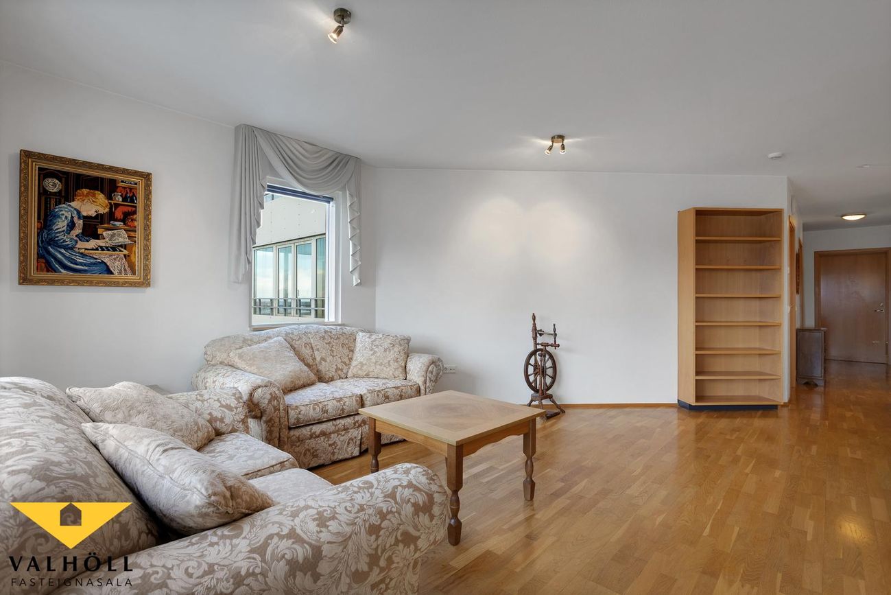 Kleppsvegur 62, 104 Reykjavík