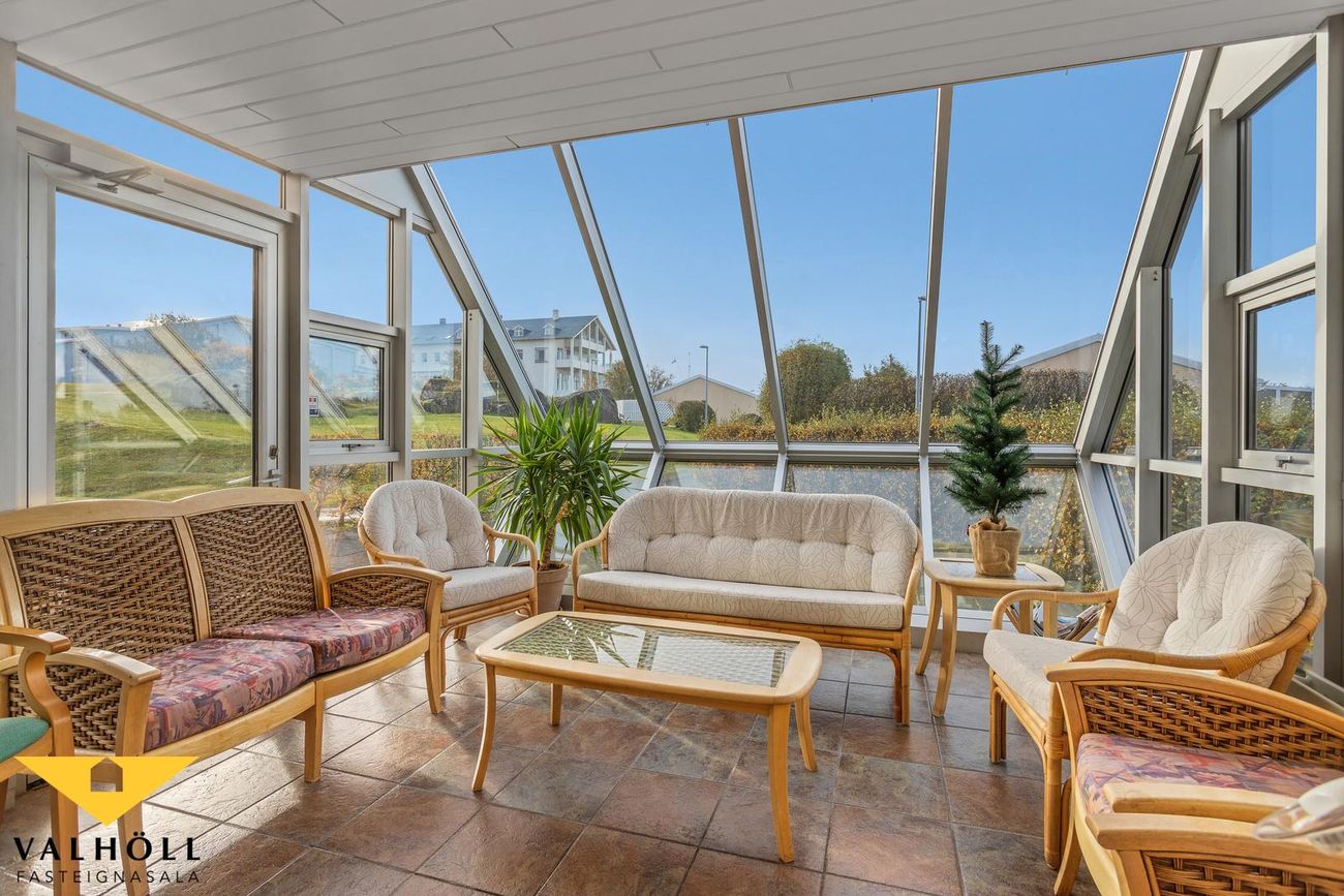 Kleppsvegur 62, 104 Reykjavík