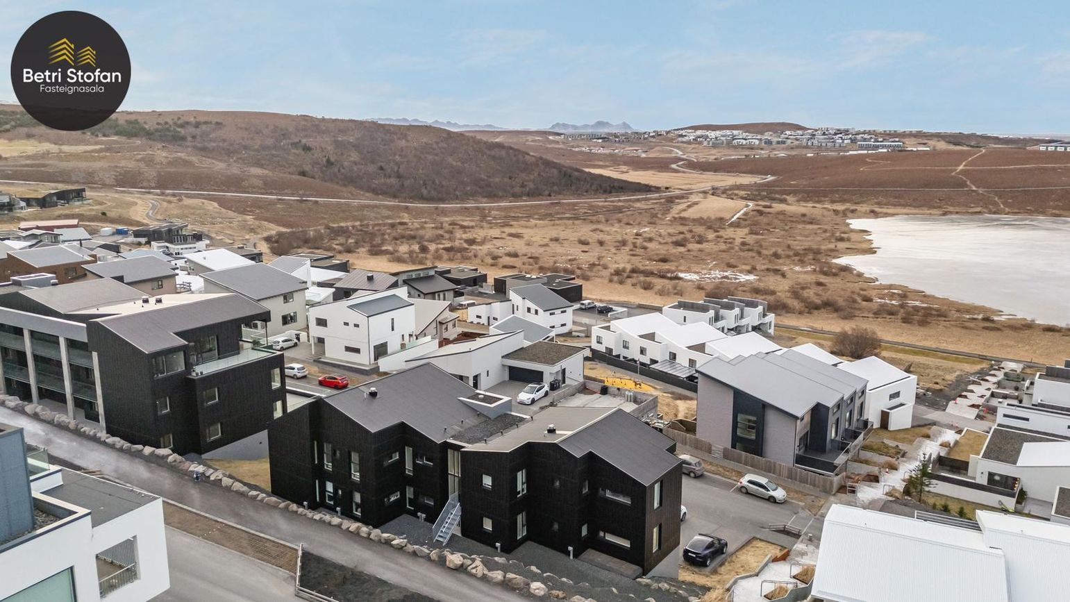 Hraungata 5 - 0302, 210 Garðabær